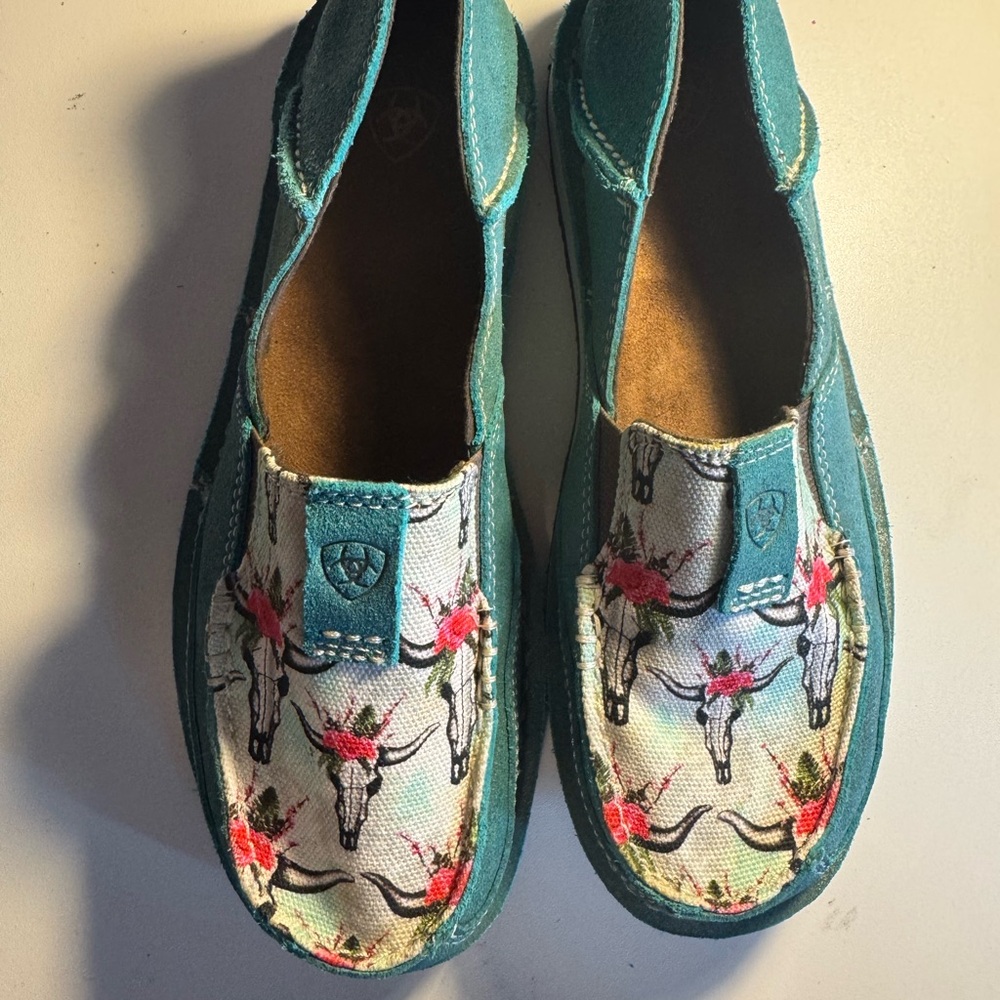 Ariat Blue and White Artistic Flats
